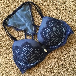 Victoria’s Secret Push-up Bra 32B